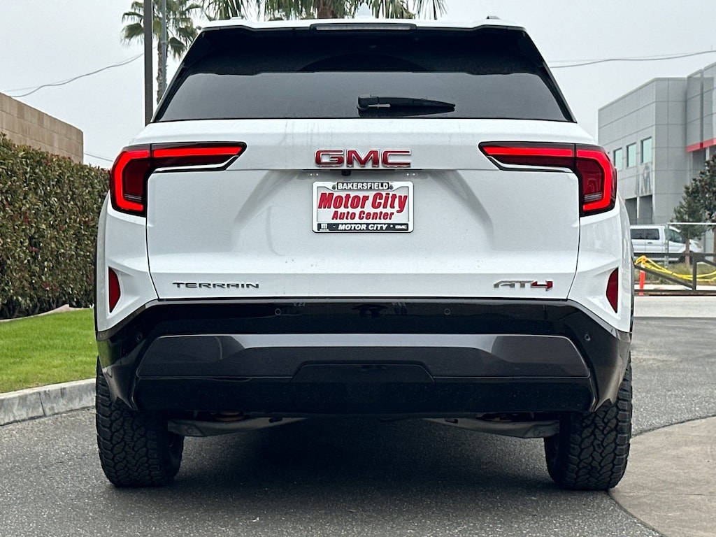 New 2026 GMC Terrain AT4 SUV