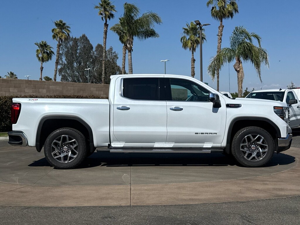 New 2026 GMC Sierra 1500 SLT Truck