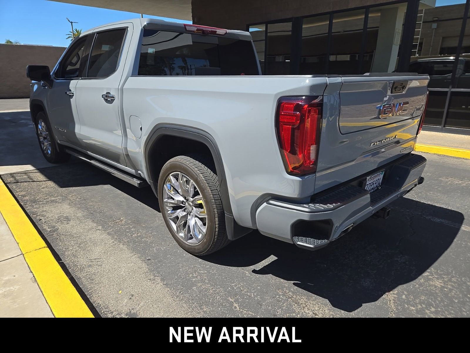 2025 GMC Sierra 1500 Denali photo 6