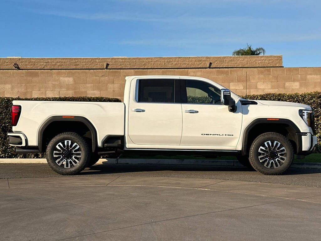 New 2026 GMC Sierra 2500 HD Denali Ultimate Truck