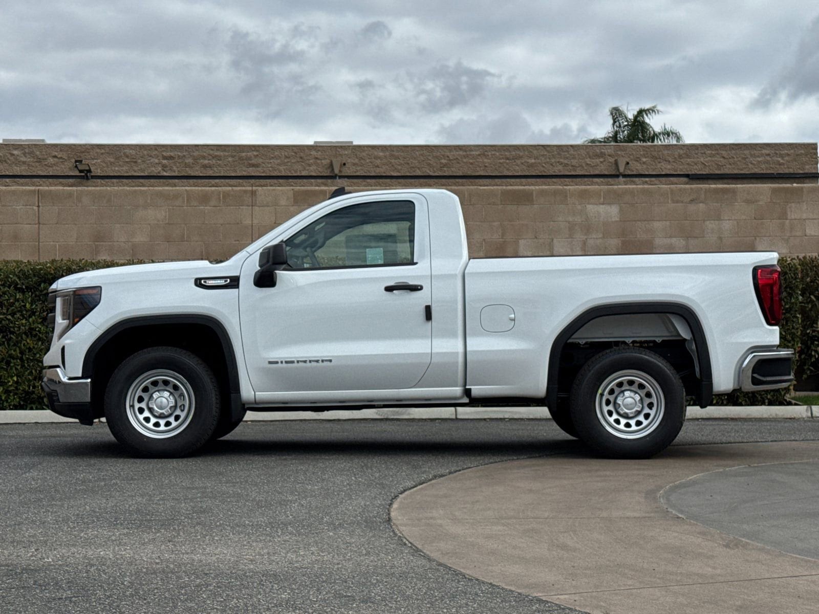 2026 GMC Sierra 1500 Pro photo 5