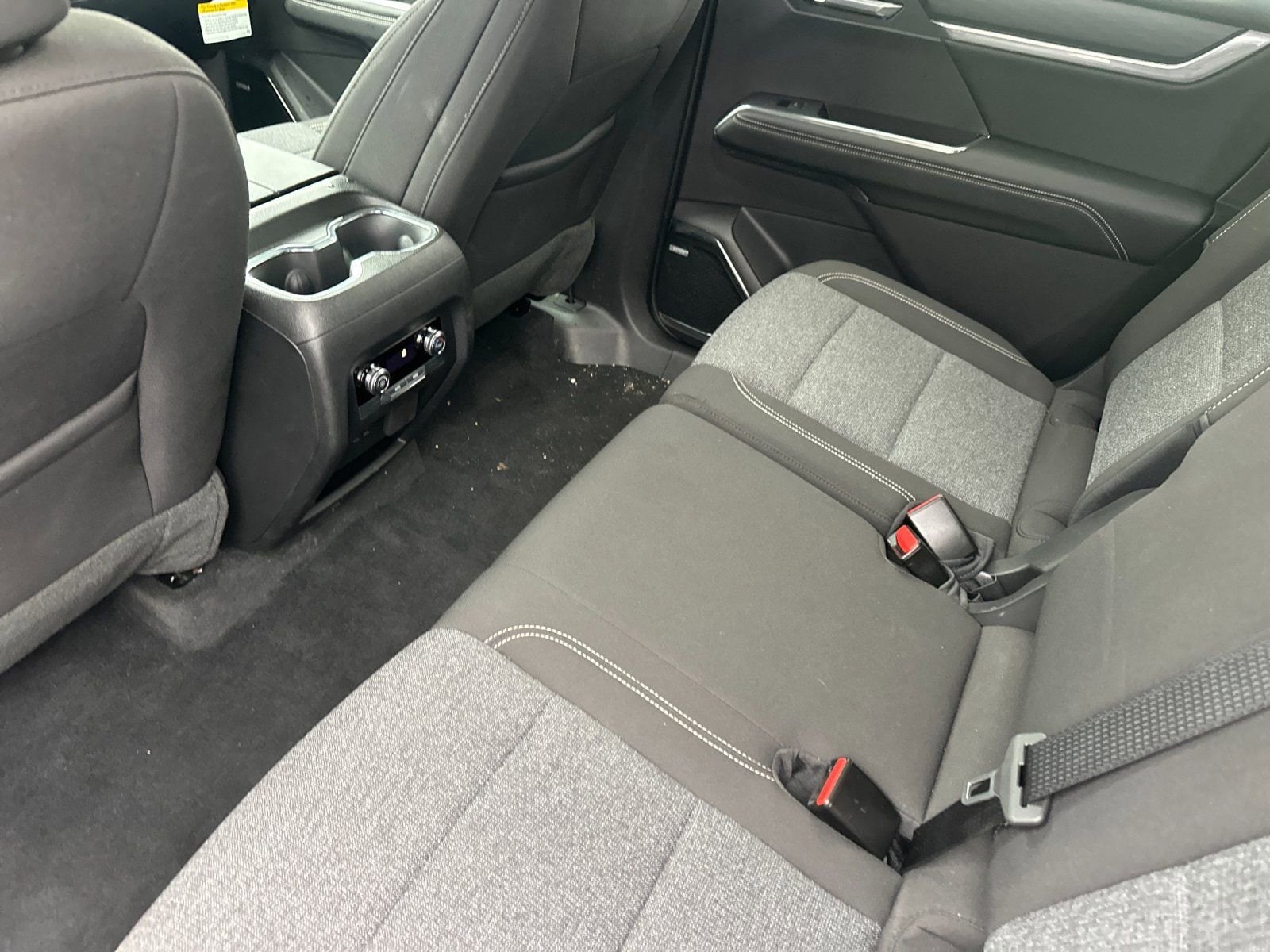 2025 GMC Acadia Elevation - Photo 11