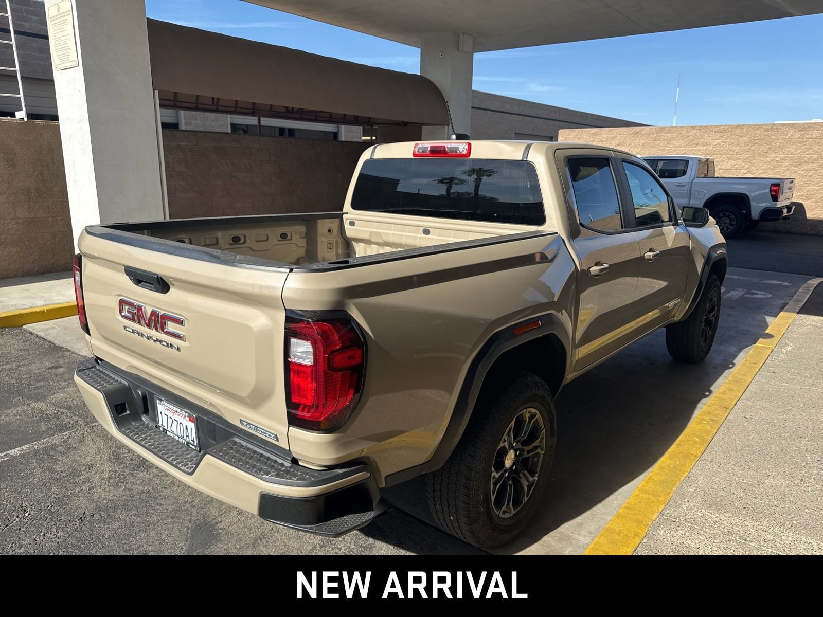 2024 GMC Canyon Elevation photo 4