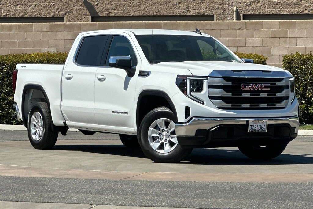 Used 2025 GMC Sierra 1500 SLE Truck Crew Cab
