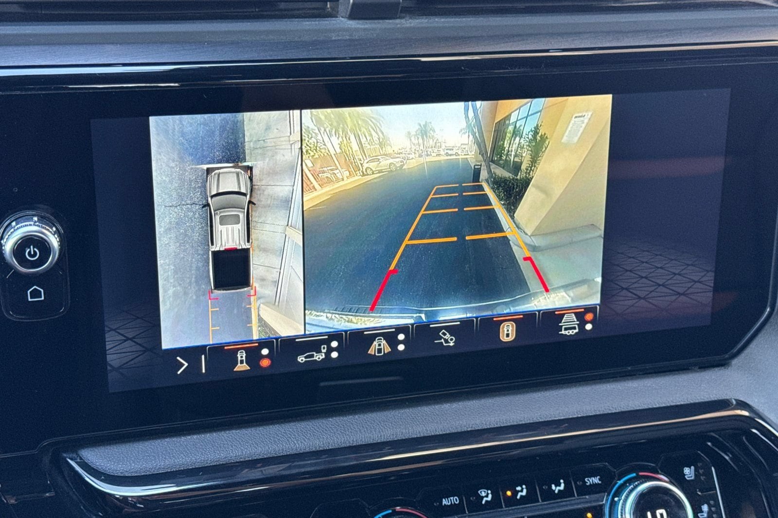 2025 GMC Sierra 1500 AT4 - Photo 19