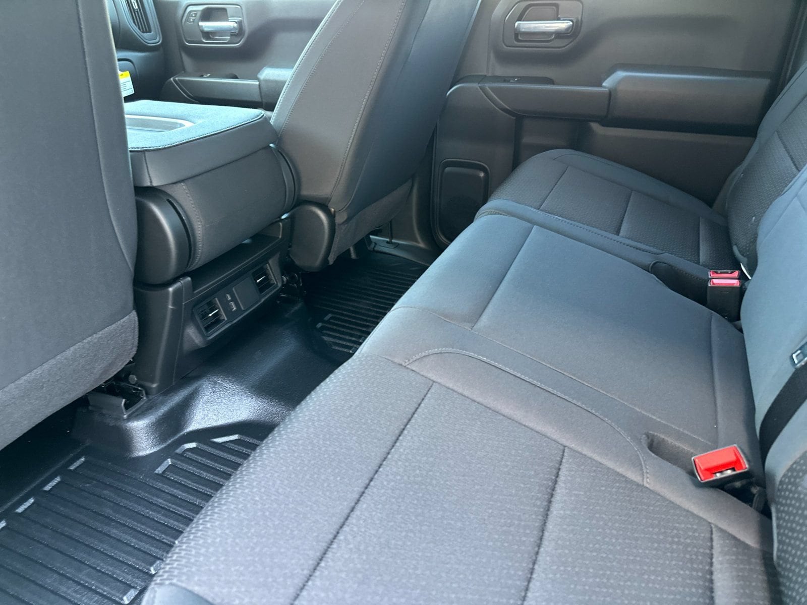 2026 GMC Sierra 1500 Pro - Photo 11