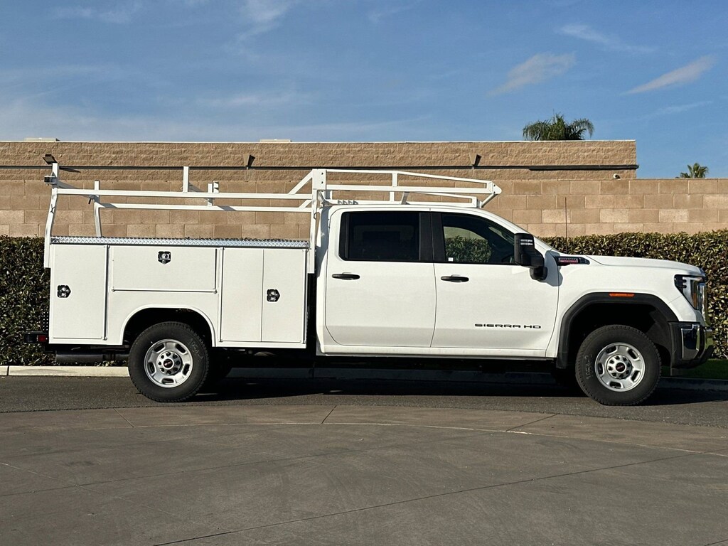 New 2024 GMC Sierra 2500 HD Pro Truck