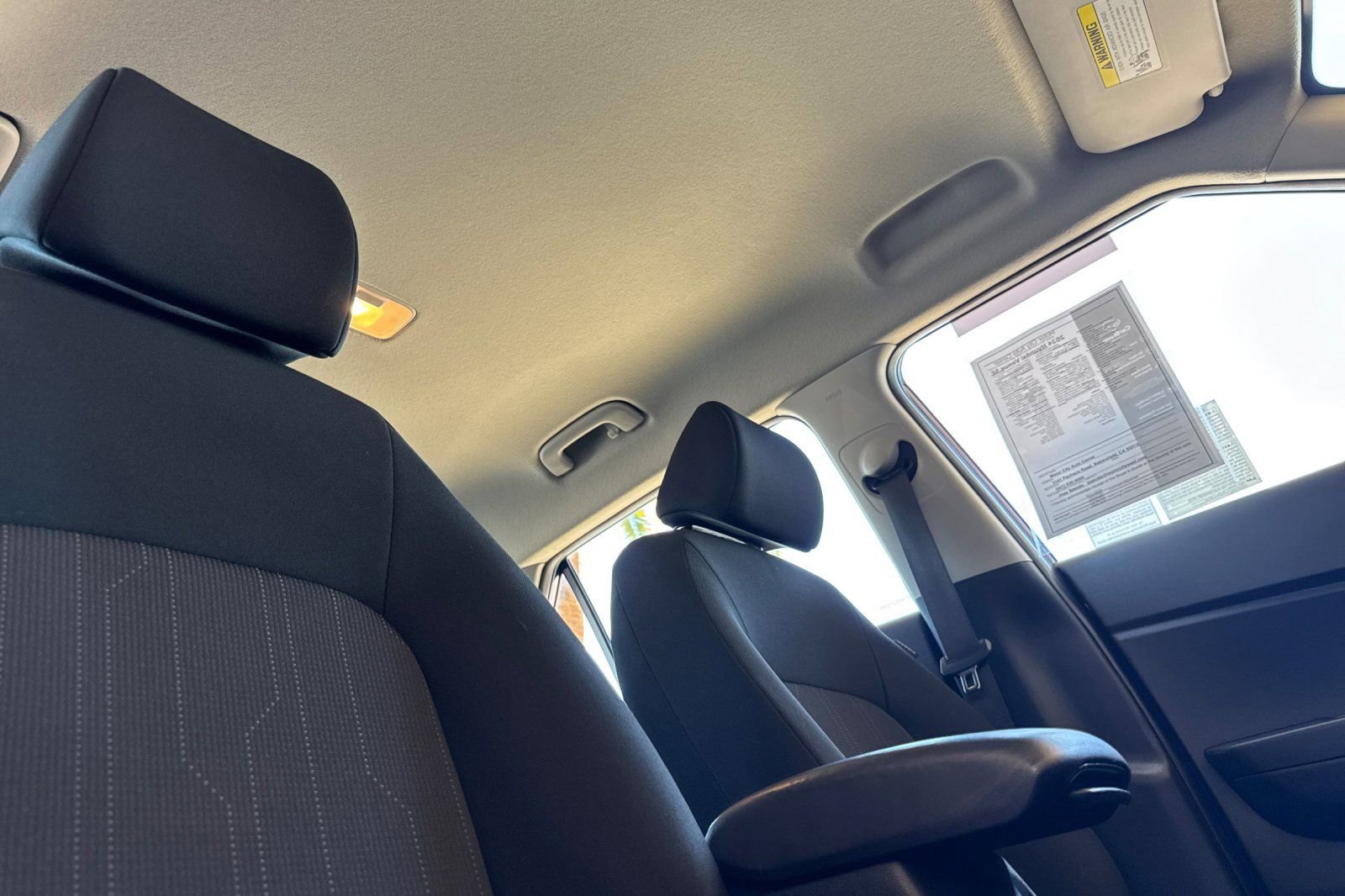 2024 Hyundai Venue SE - Photo 18