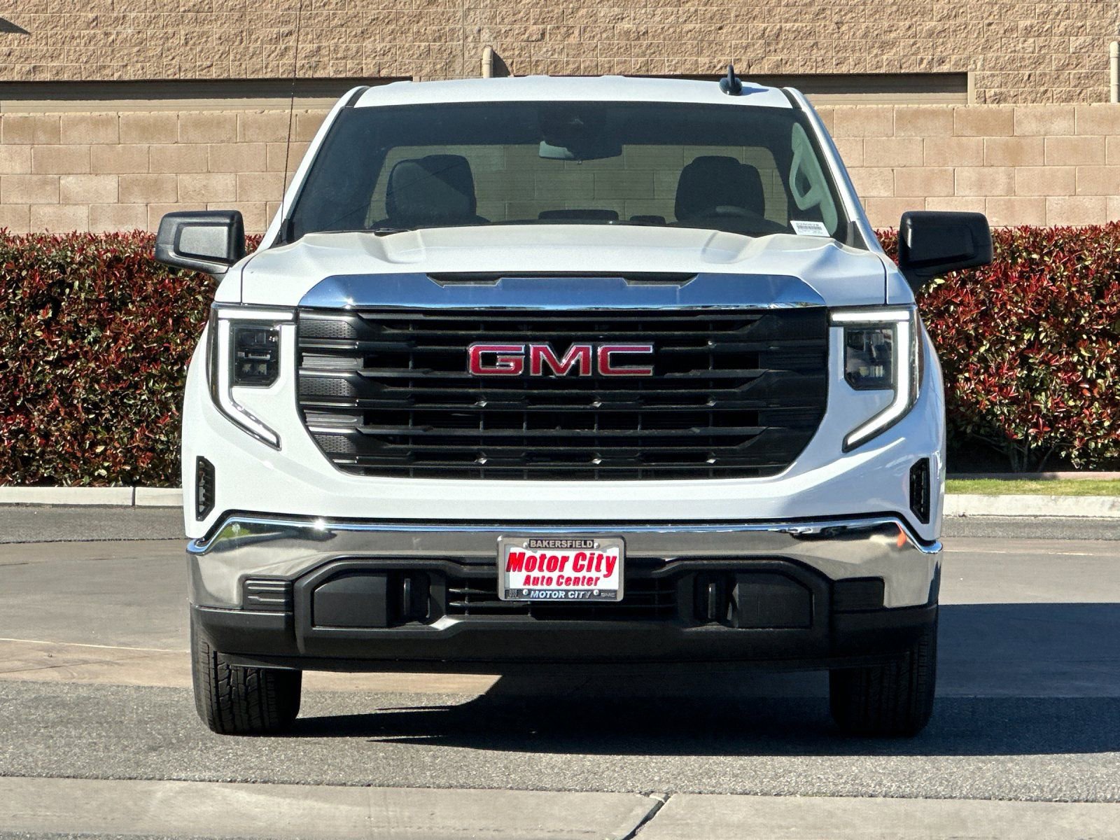 2026 GMC Sierra 1500 Pro photo 3