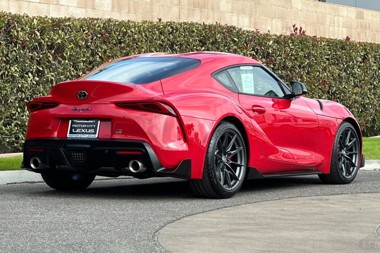 2026 Toyota Supra 3.0 Premium photo 2