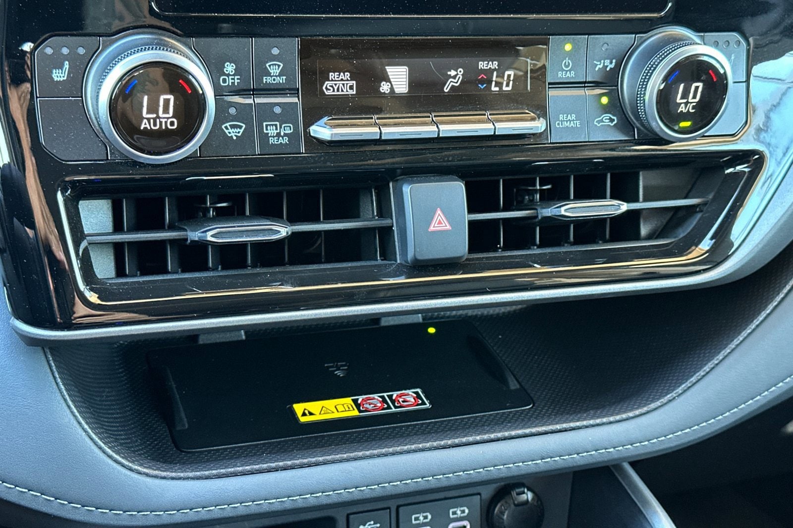2026 Toyota Highlander XLE - Photo 22