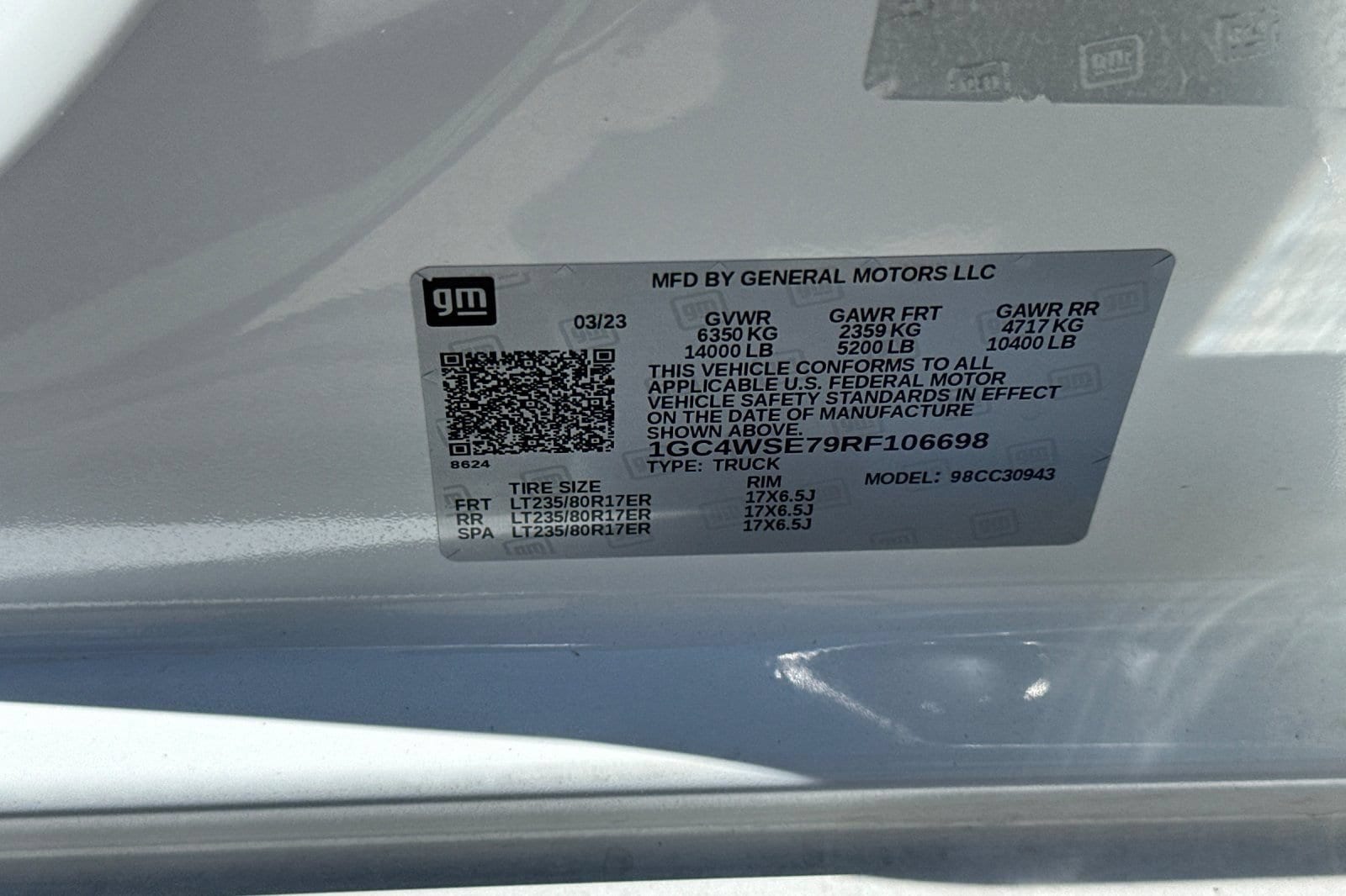 2024 Chevrolet Silverado 3500HD LT - Photo 30