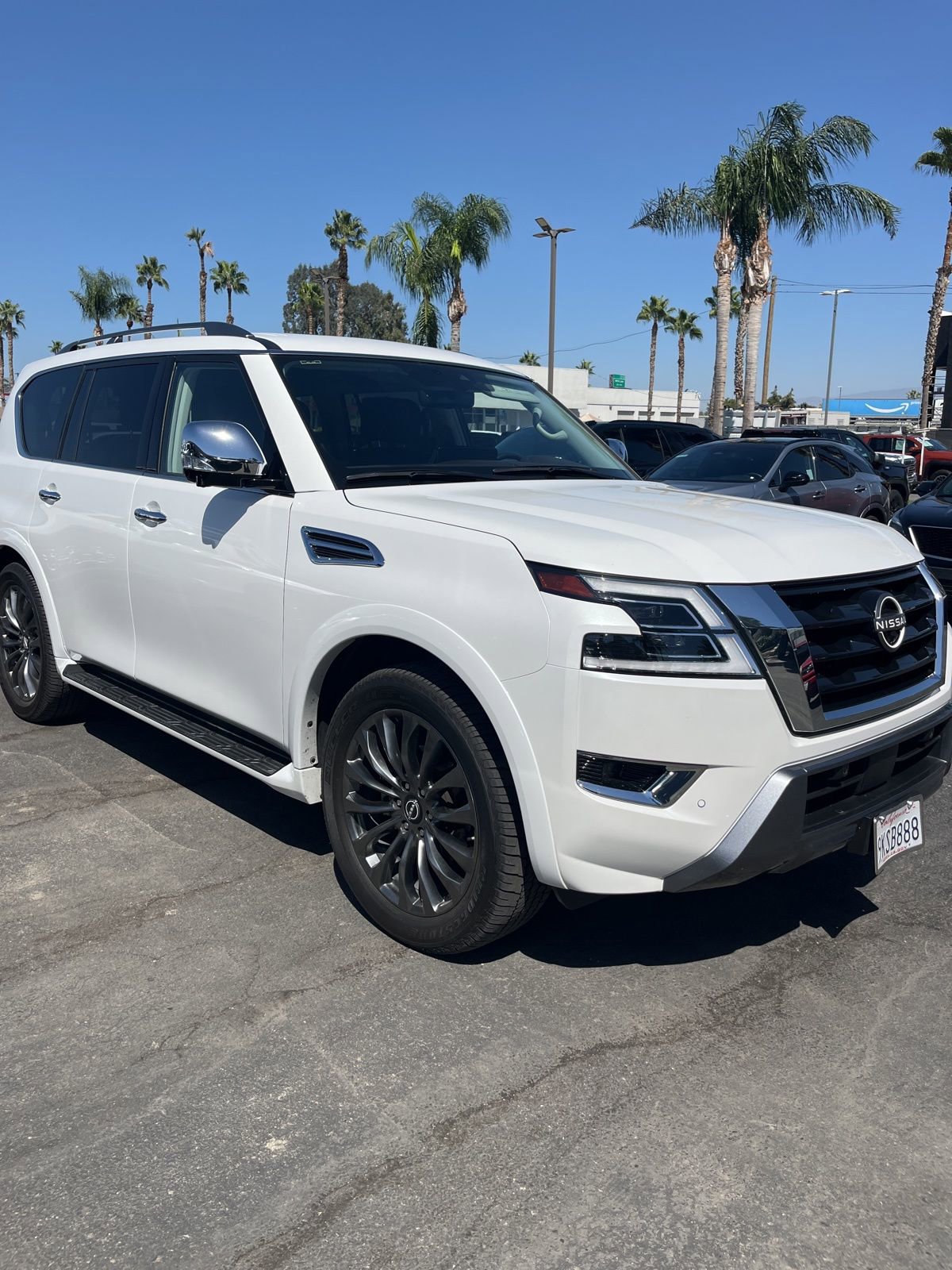 2023 Nissan Armada Platinum photo 2