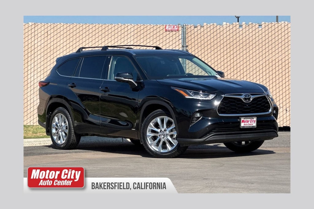 Used 2025 Toyota Highlander Hybrid Limited SUV