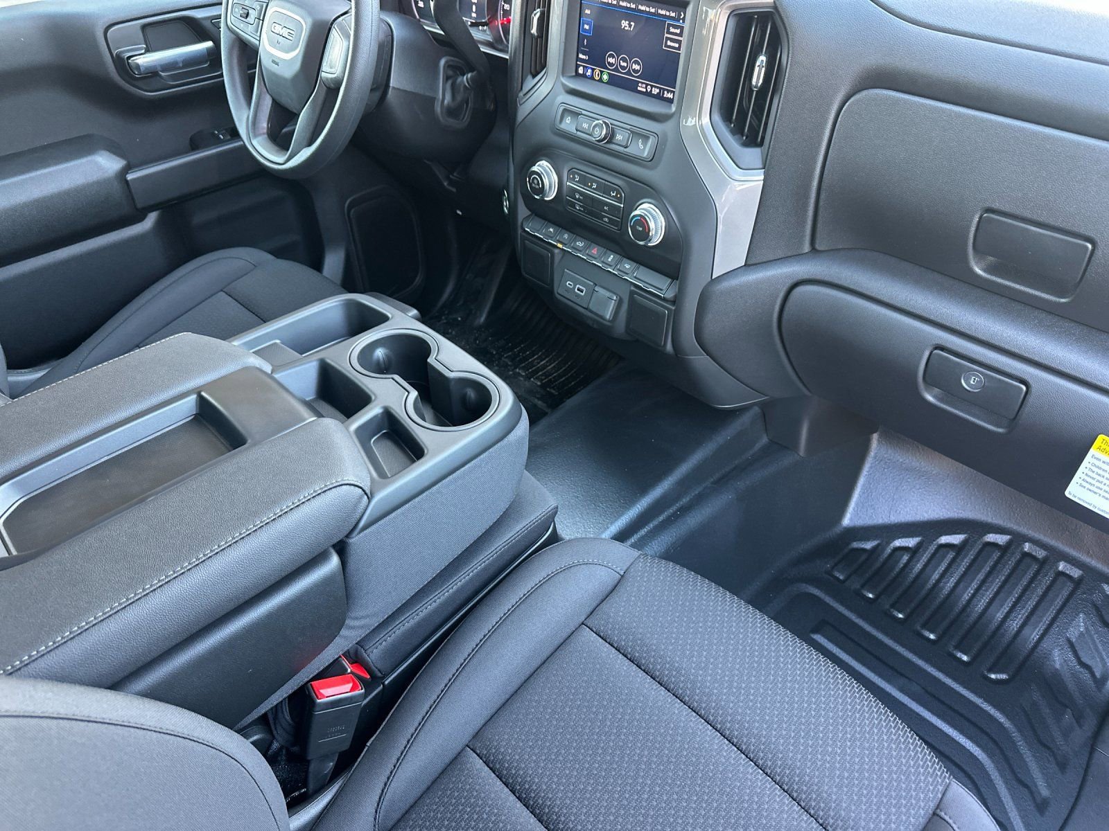 2026 GMC Sierra 1500 Pro - Photo 14