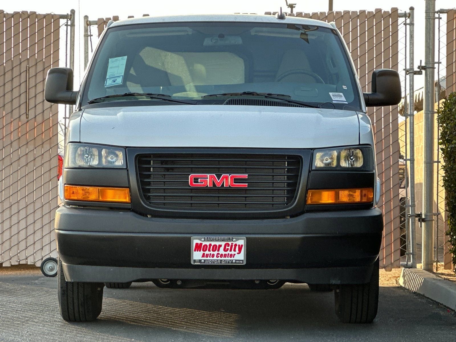 2025 GMC Savana Cargo Work Van photo 3