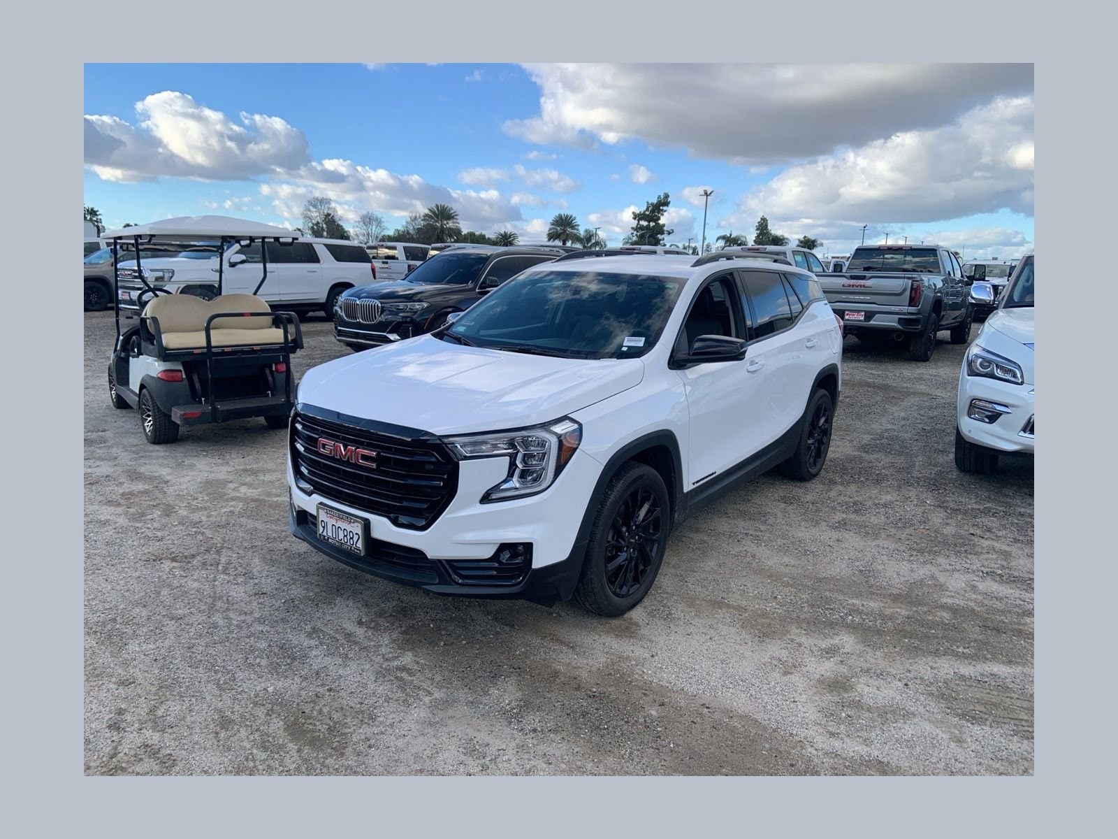 2023 GMC Terrain SLT's photo