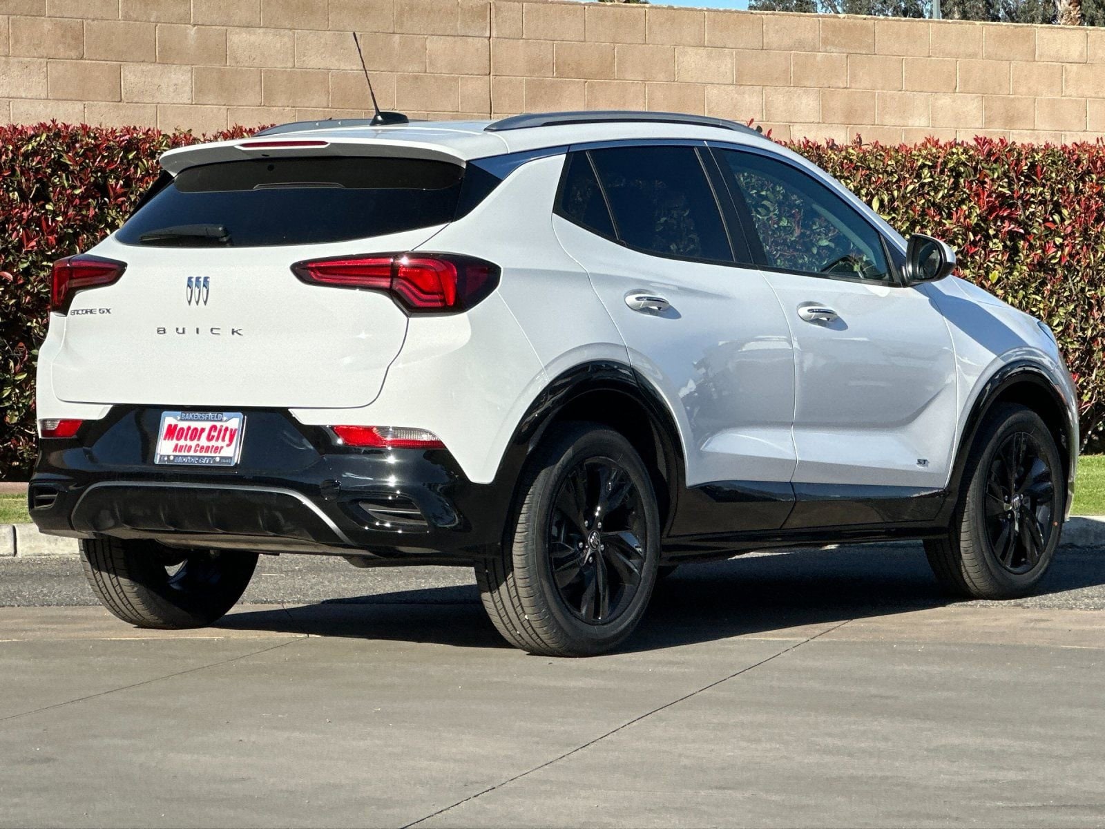 2026 Buick Encore GX Sport Touring photo 2