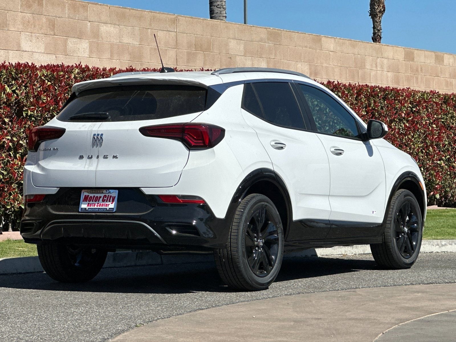 2026 Buick Encore GX Sport Touring photo 2