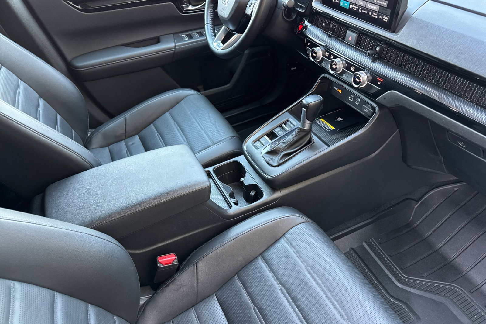 2025 Honda CR-V EX-L - Photo 17