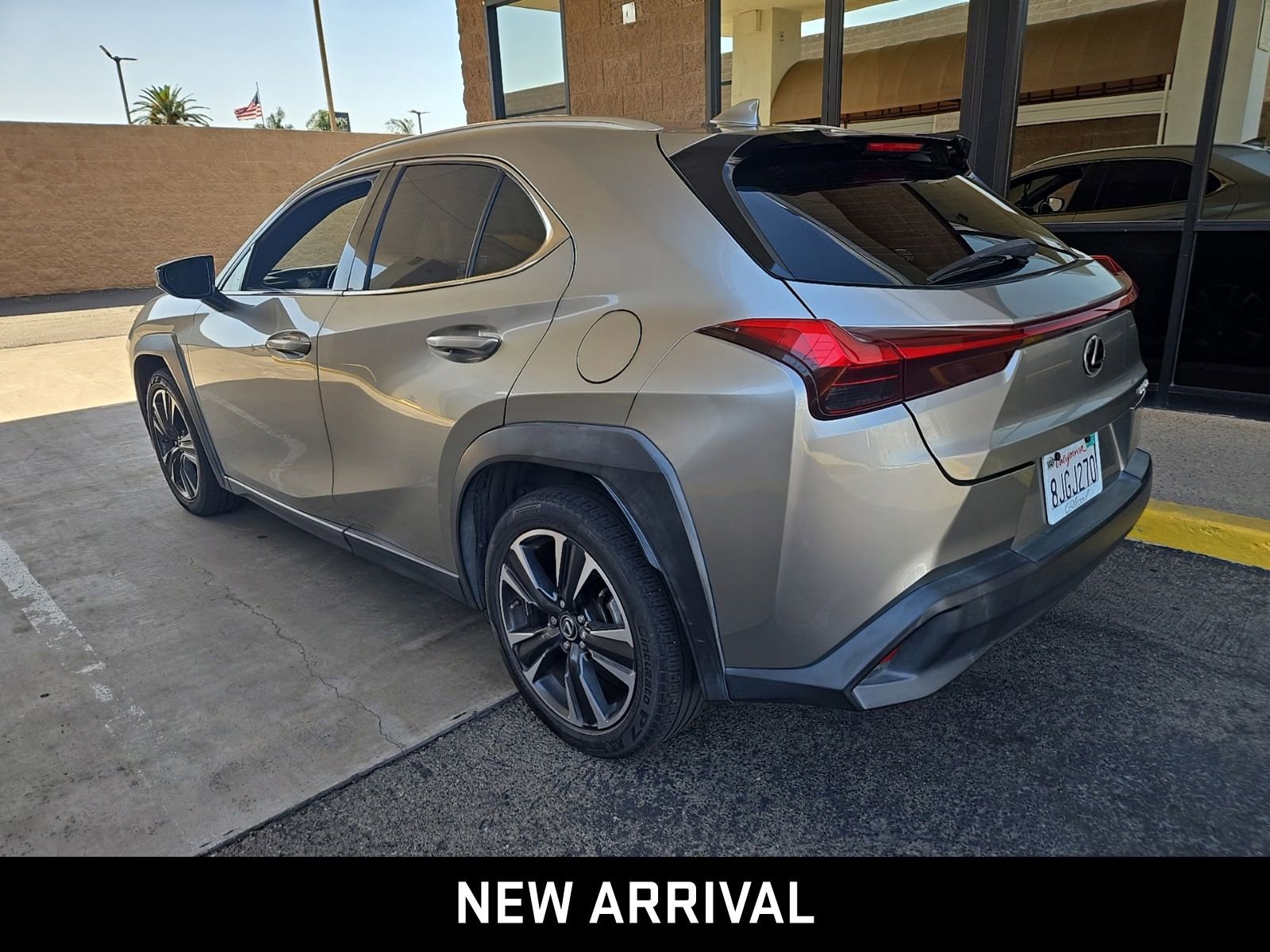 Vehicle Image 2