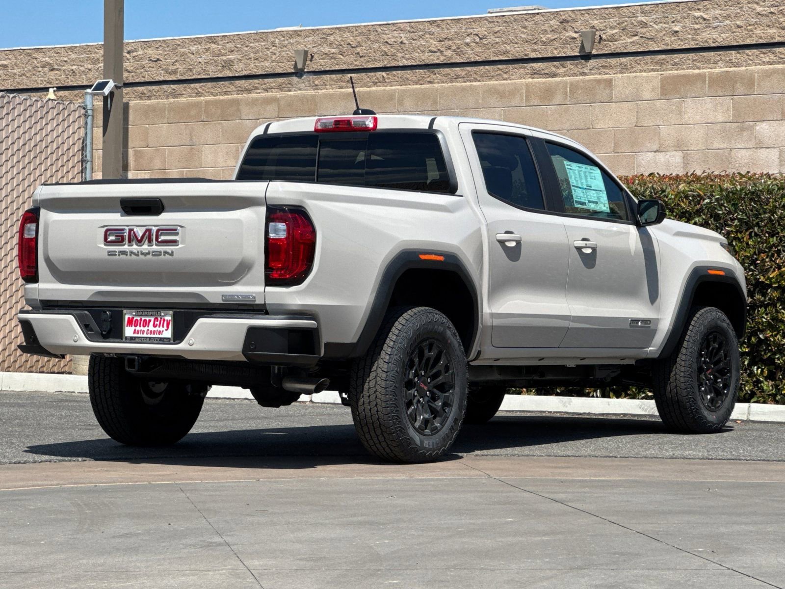 2026 GMC Canyon Elevation photo 2