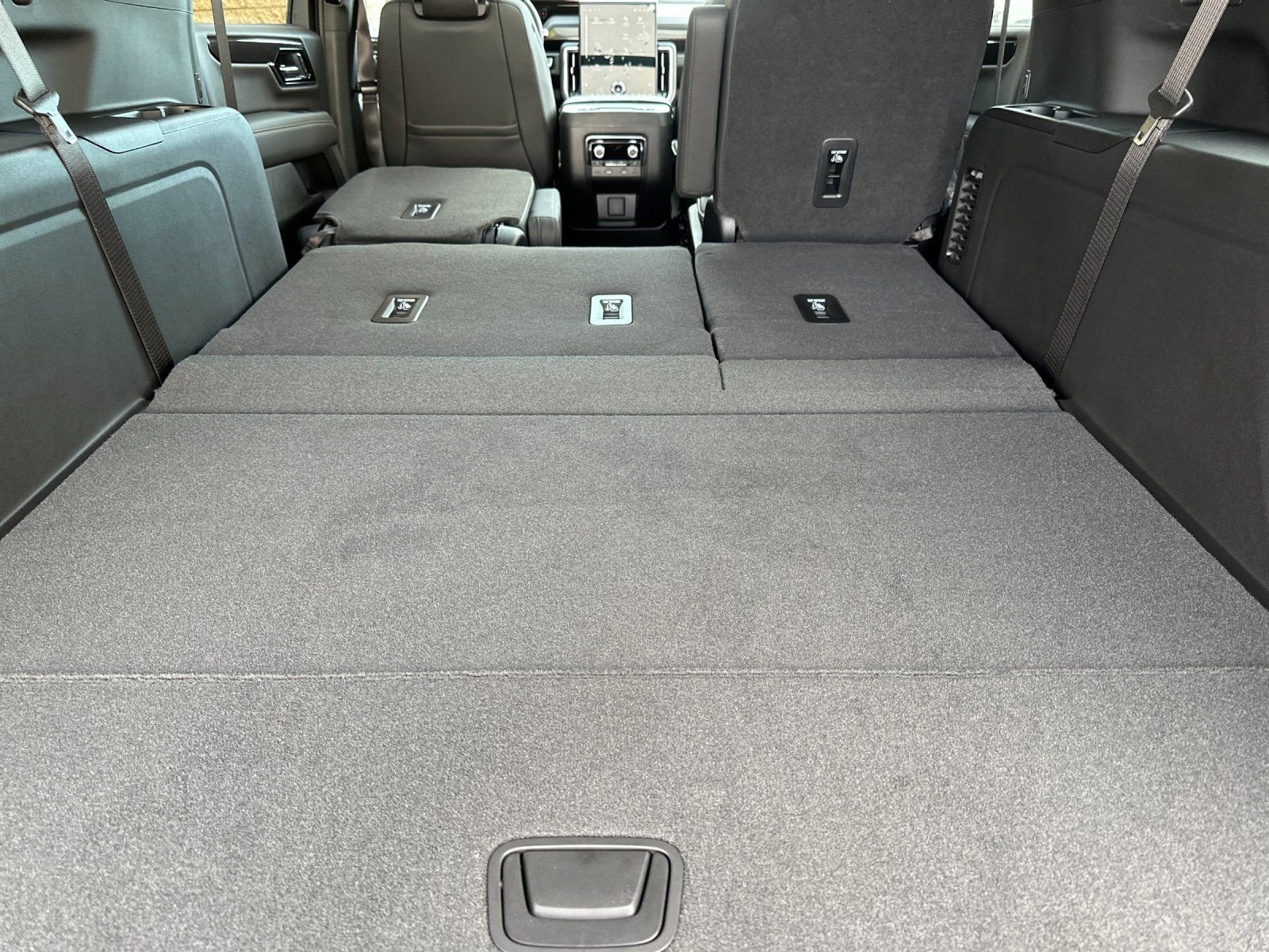 2026 GMC Yukon XL Elevation - Photo 15