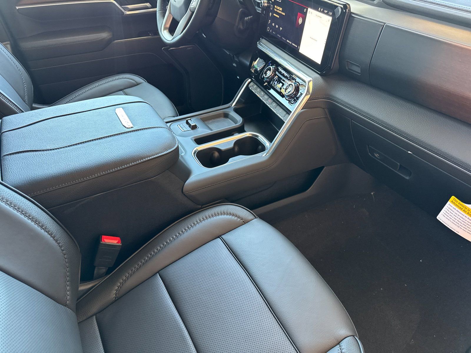 2026 GMC Sierra 2500HD Denali - Photo 14