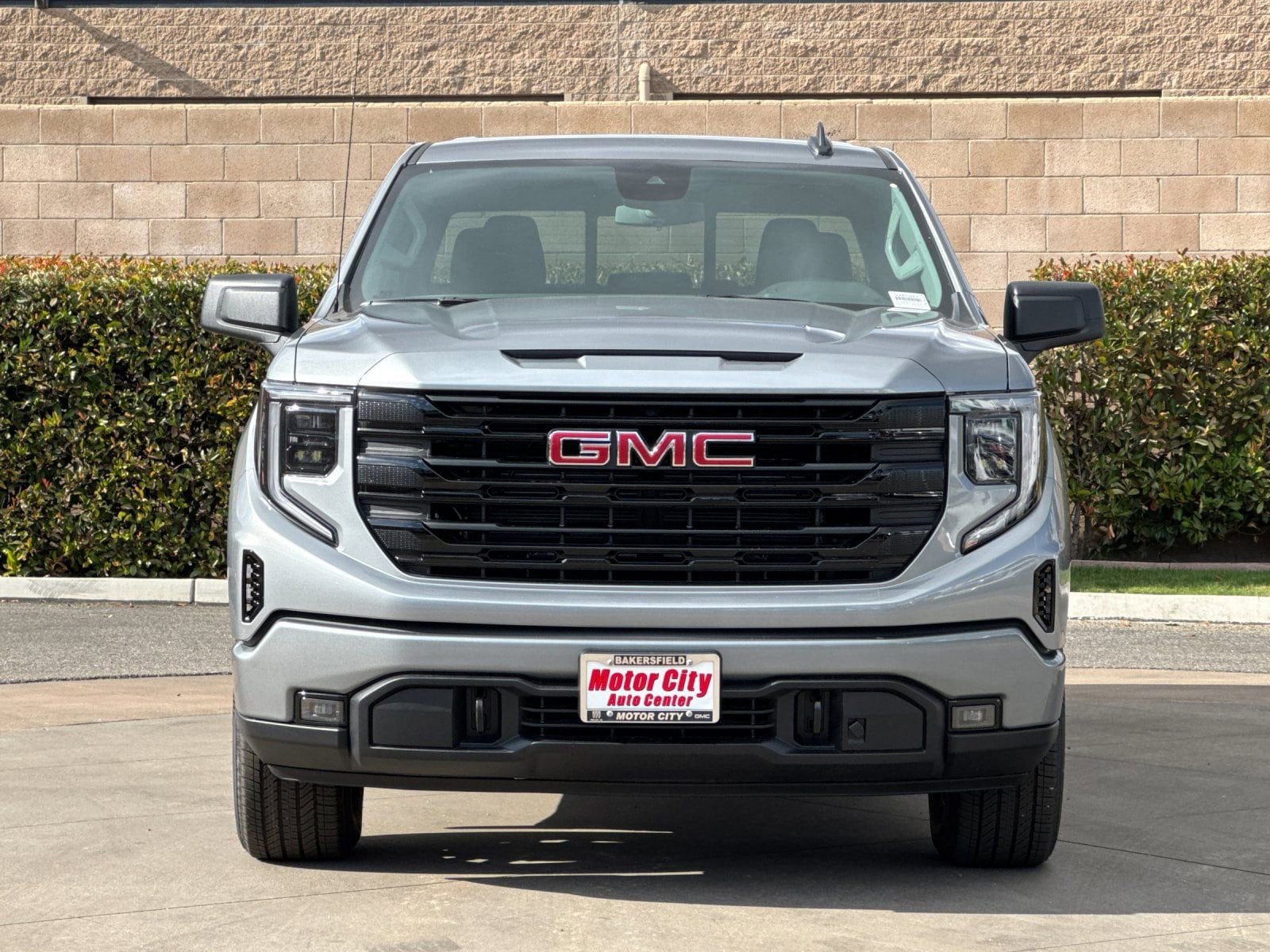 2026 GMC Sierra 1500 Elevation photo 3
