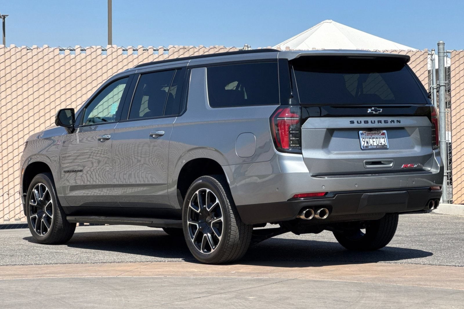 2026 Chevrolet Suburban RST - Photo 6