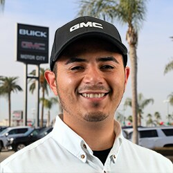 Staff member EMANUEL GUERRERO from e573b0c9c054