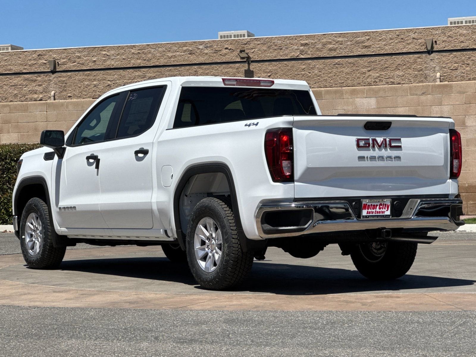 2026 GMC Sierra 1500 Pro photo 4