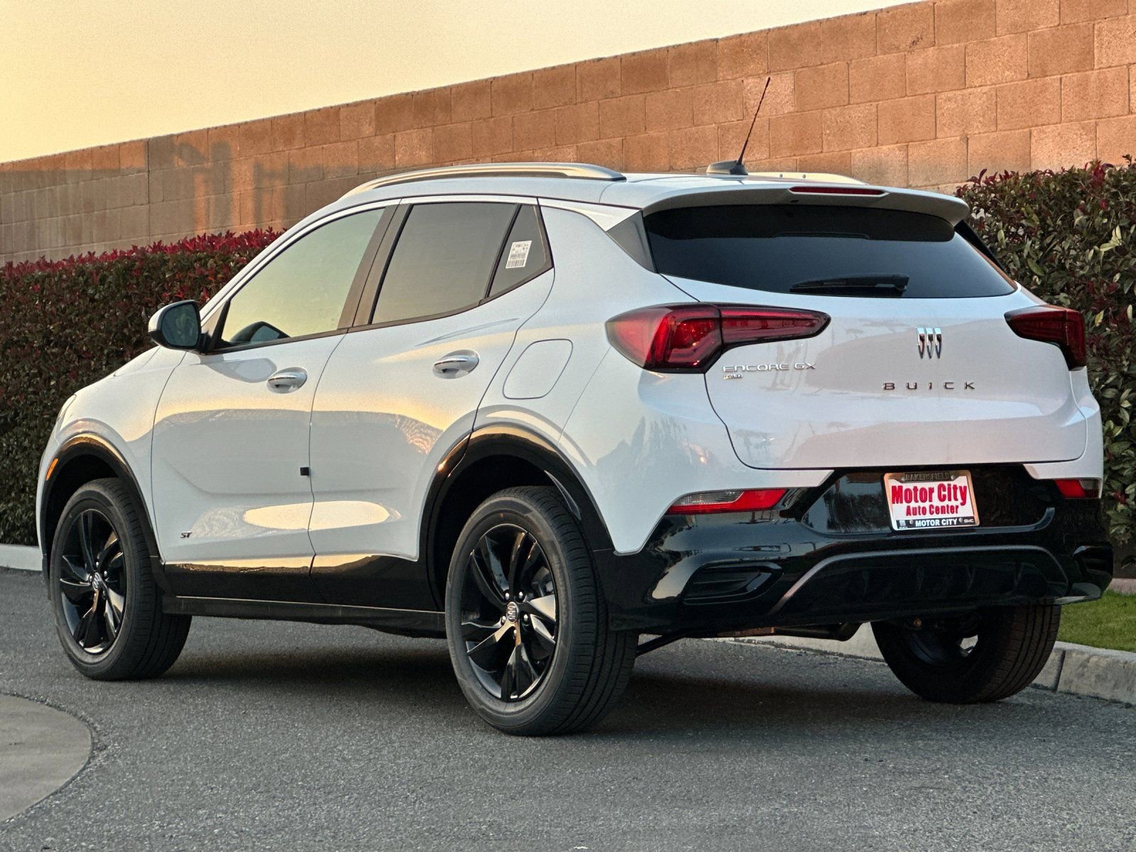 2026 Buick Encore GX Sport Touring photo 4