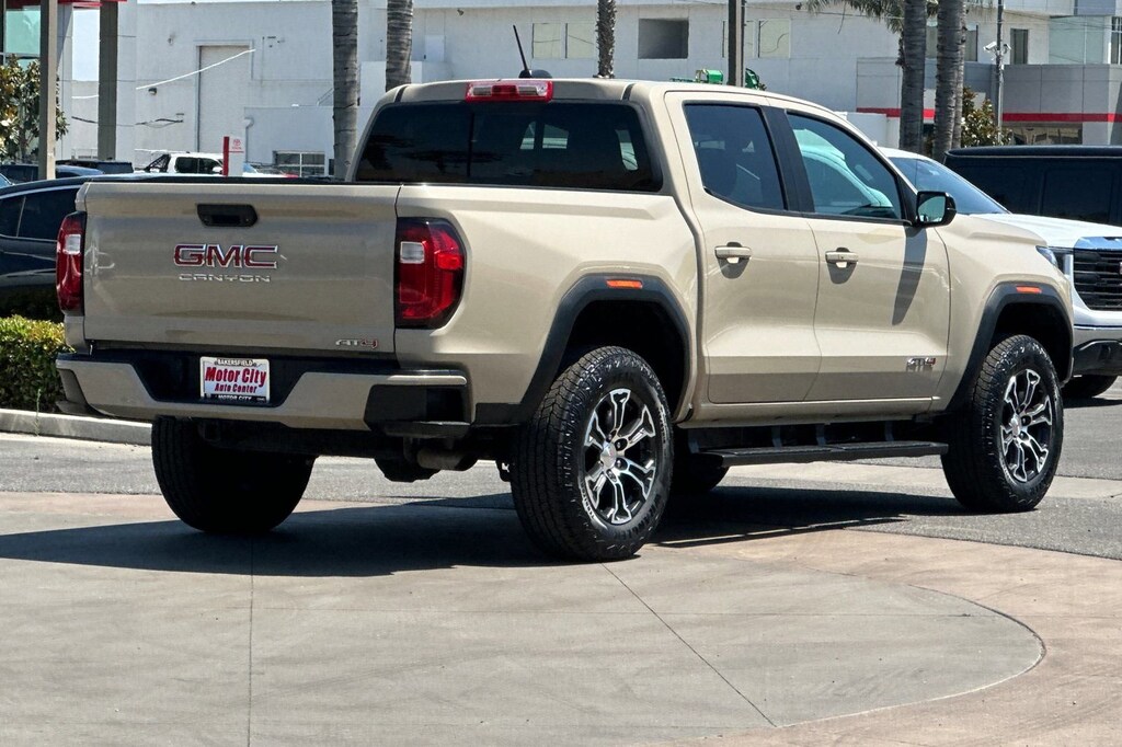 Used 2024 GMC Canyon AT4 Truck