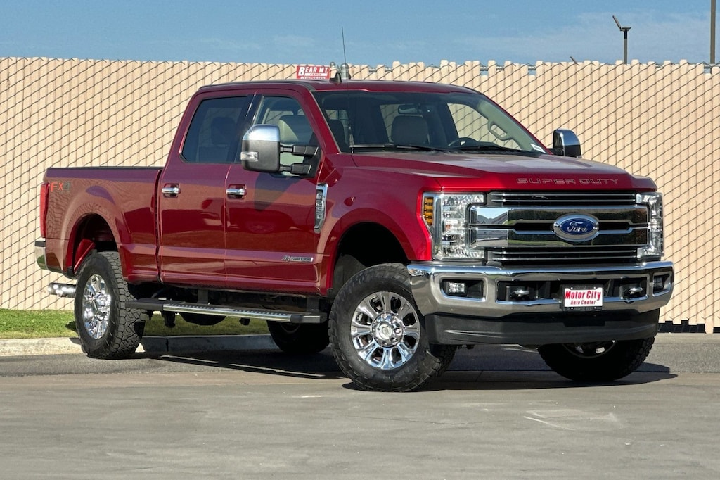 Used 2019 Ford F-250 Lariat Truck