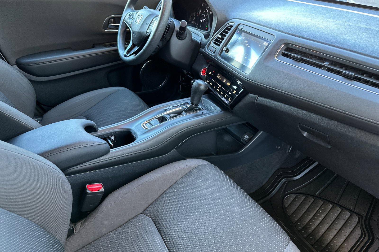 2022 Honda HR-V EX - Photo 16