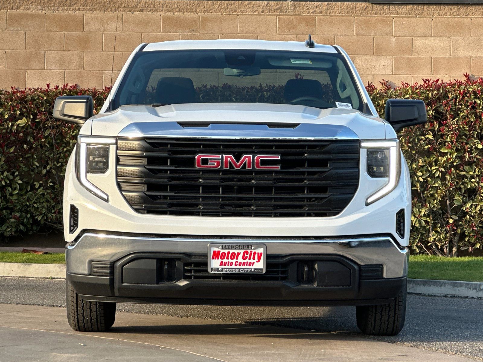2026 GMC Sierra 1500 Pro photo 3