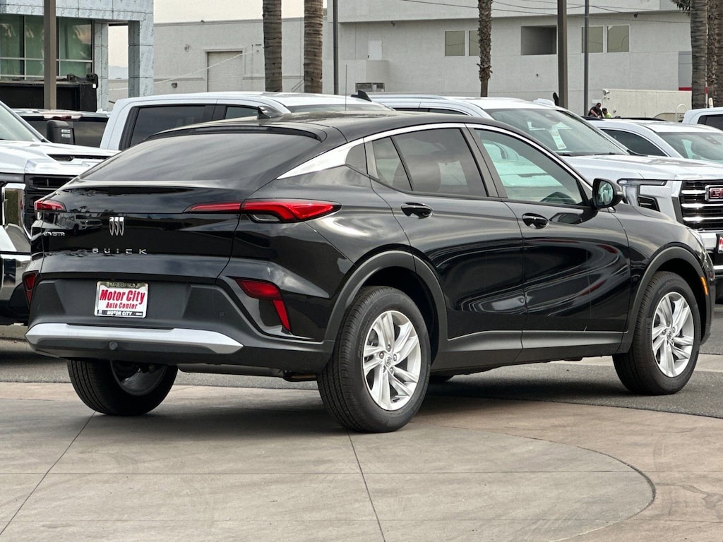 New 2025 Buick Envista Preferred SUV