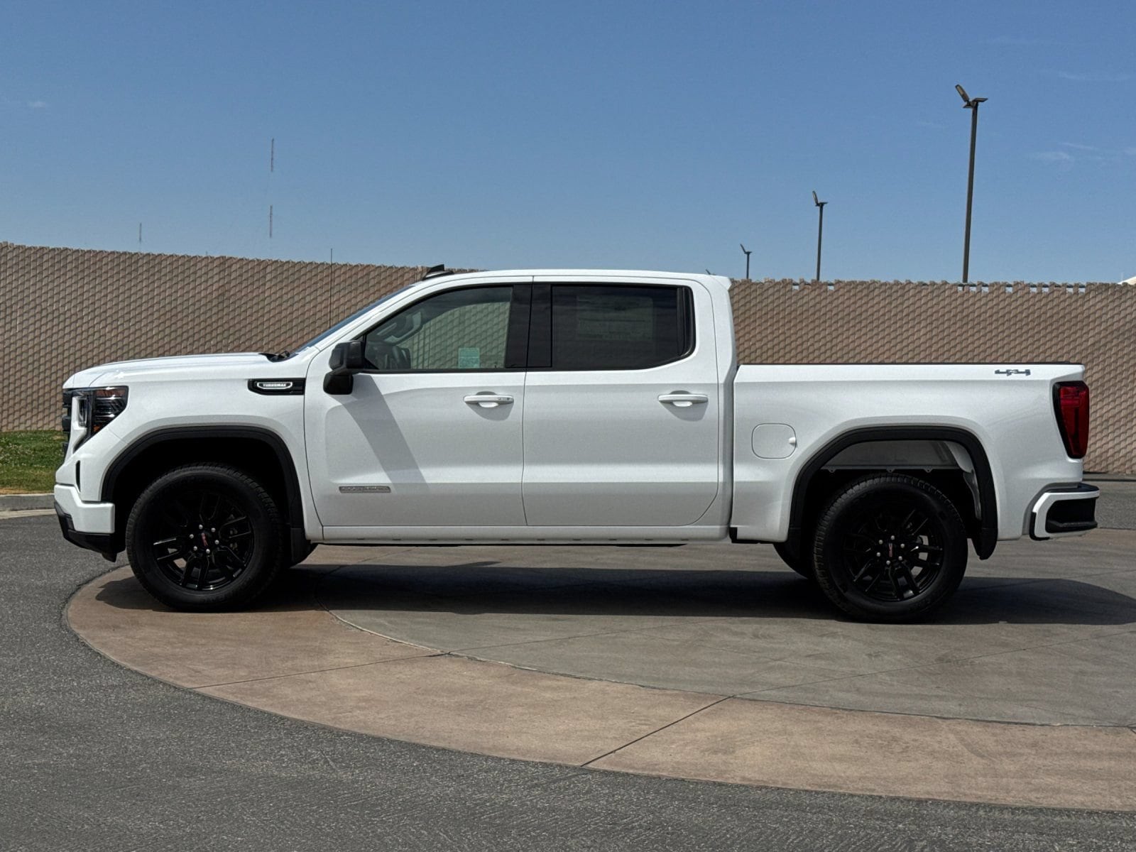 2026 GMC Sierra 1500 Elevation - Photo 6