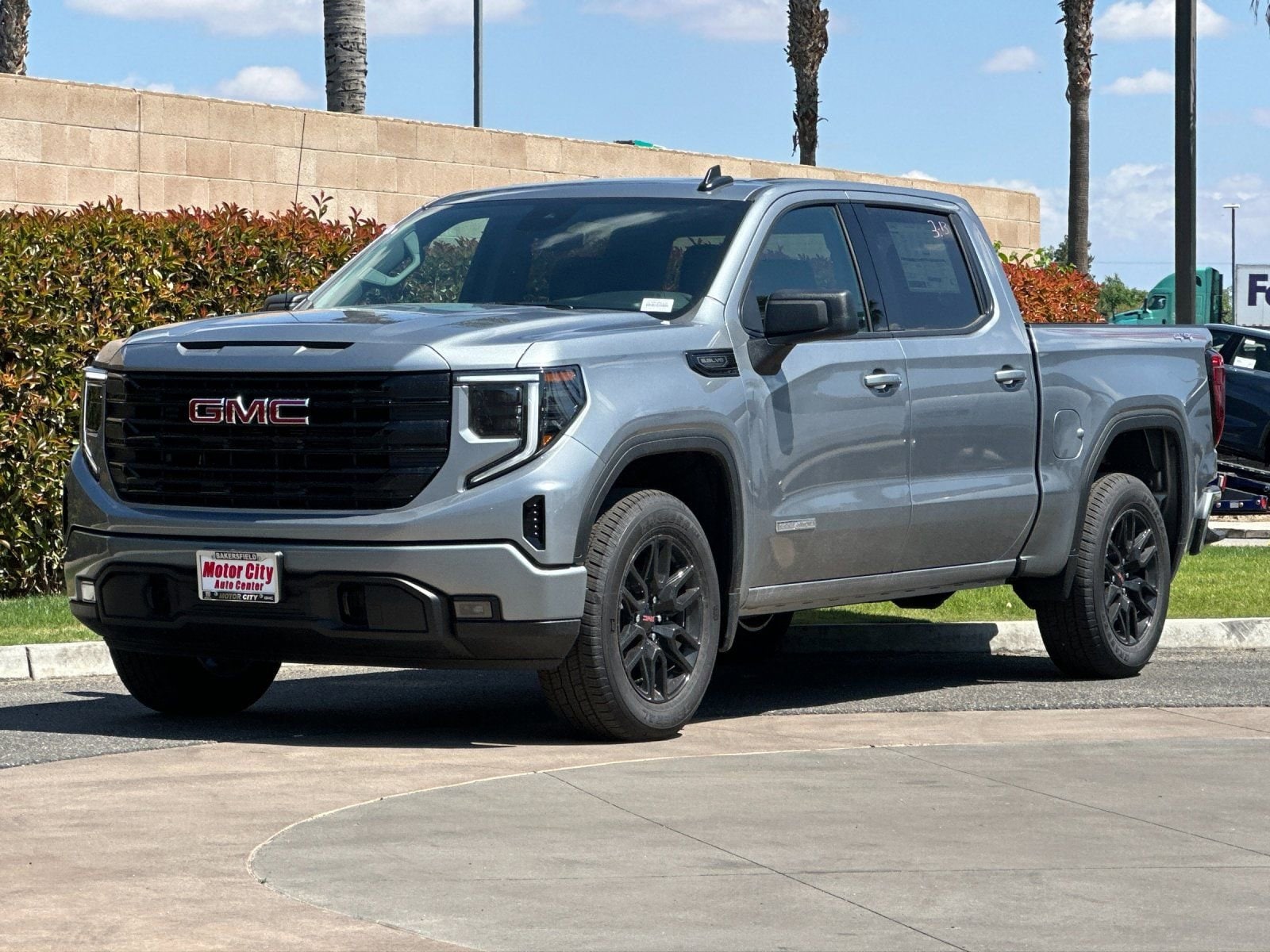 2026 GMC Sierra 1500 Elevation photo 6