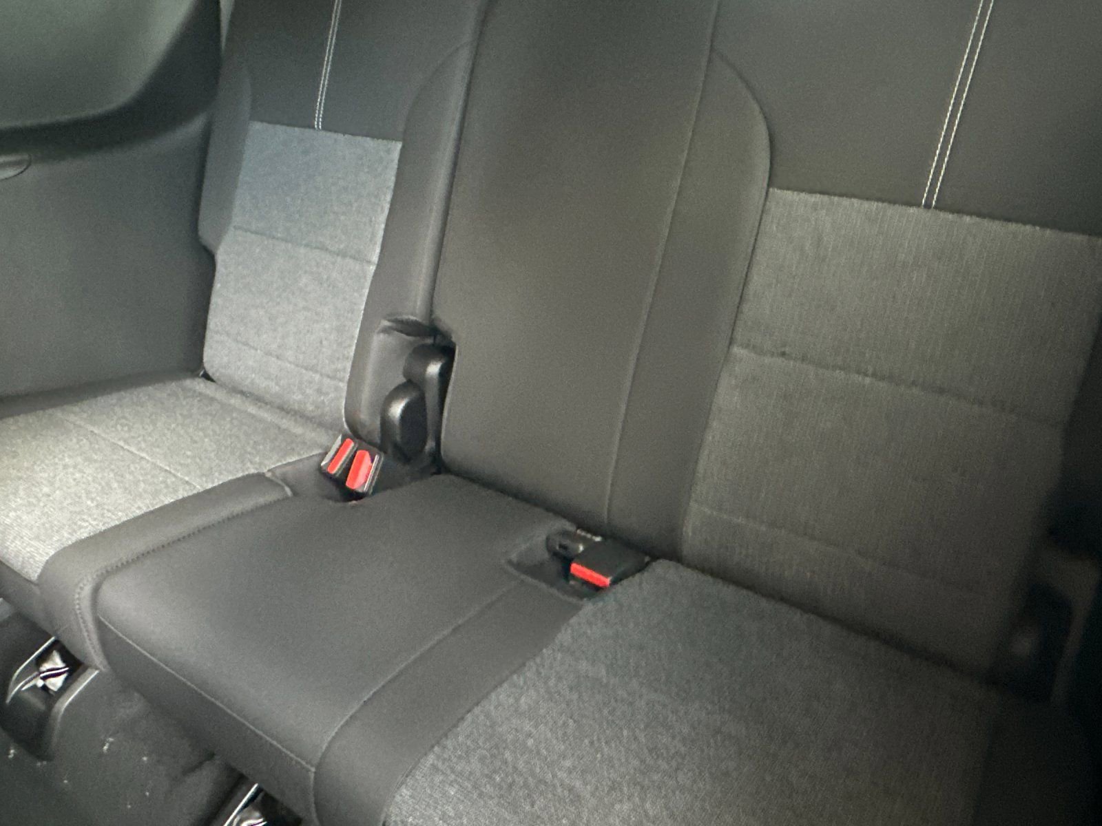 2026 GMC Acadia Elevation - Photo 14