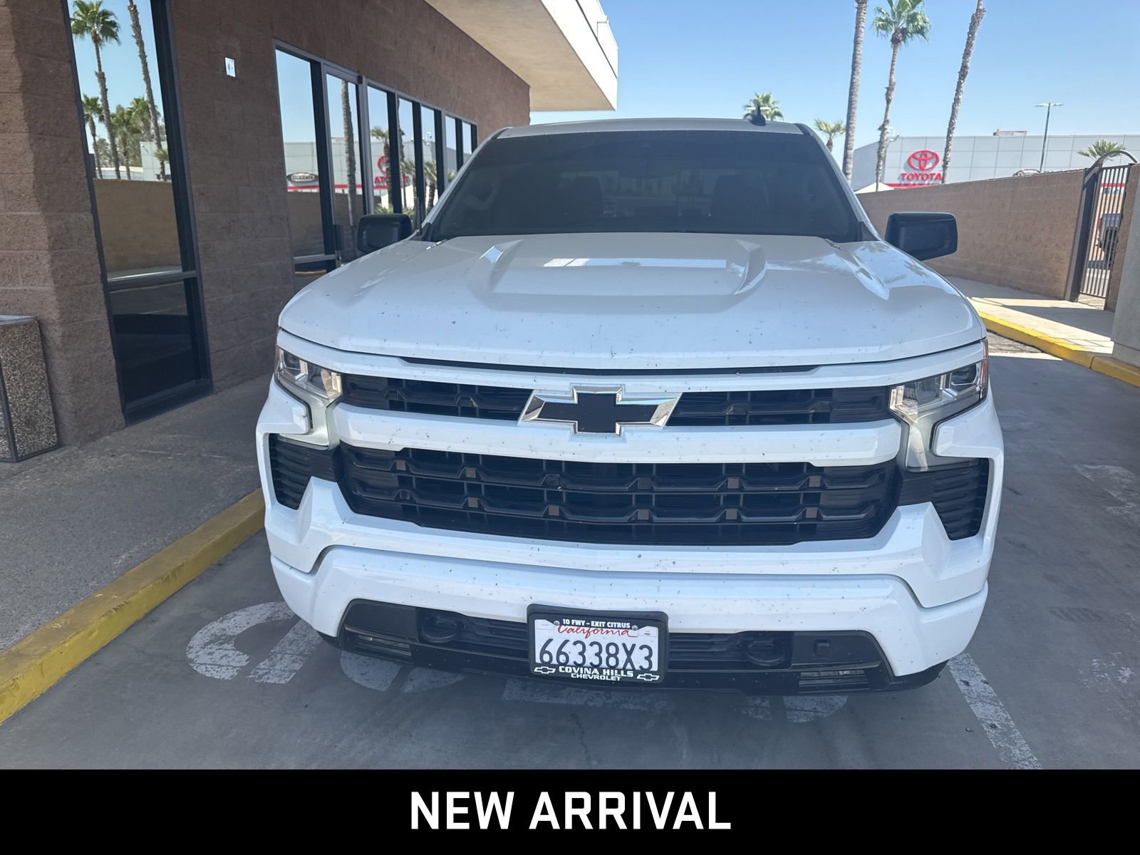 2024 Chevrolet Silverado 1500 RST photo 2
