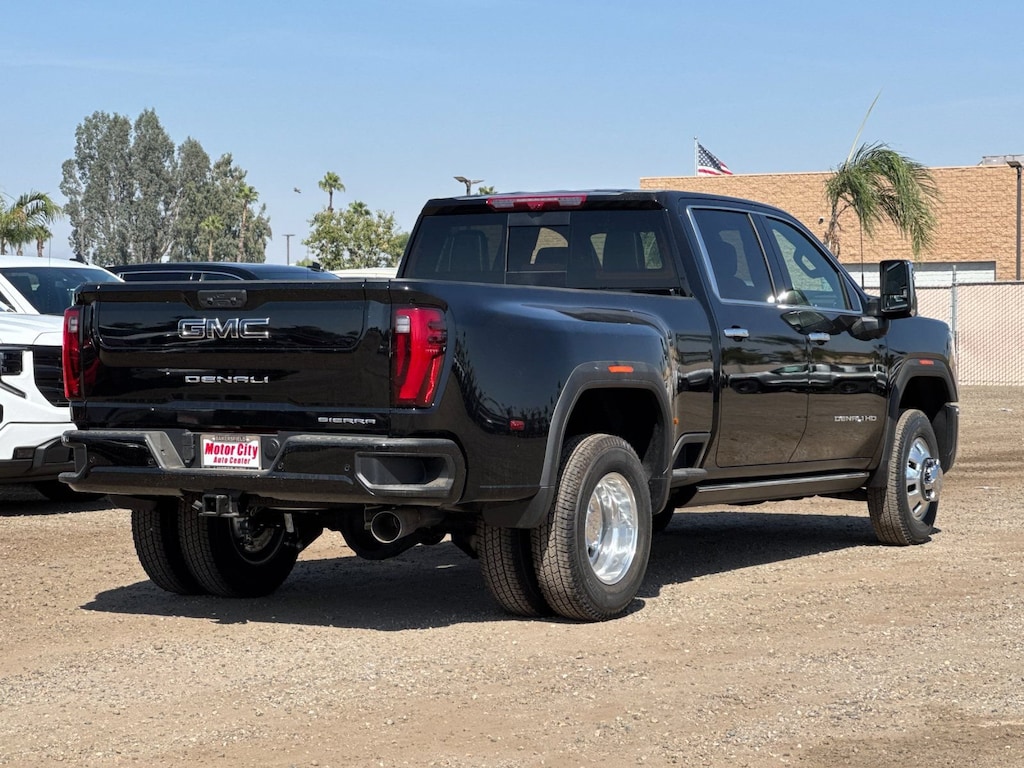 New 2026 GMC Sierra 3500 HD Denali Ultimate DRW Truck
