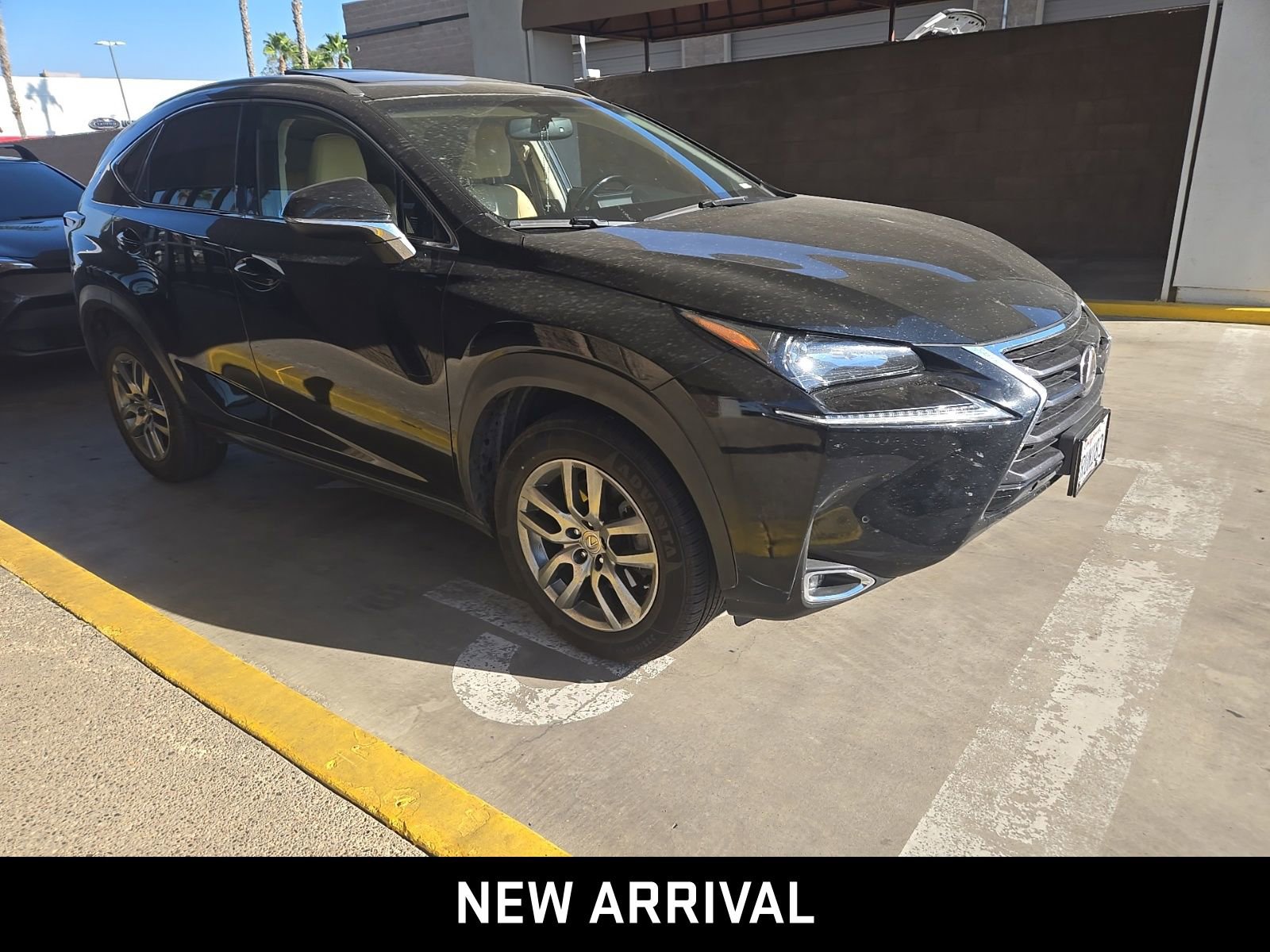 2016 Lexus NX 200t photo 2