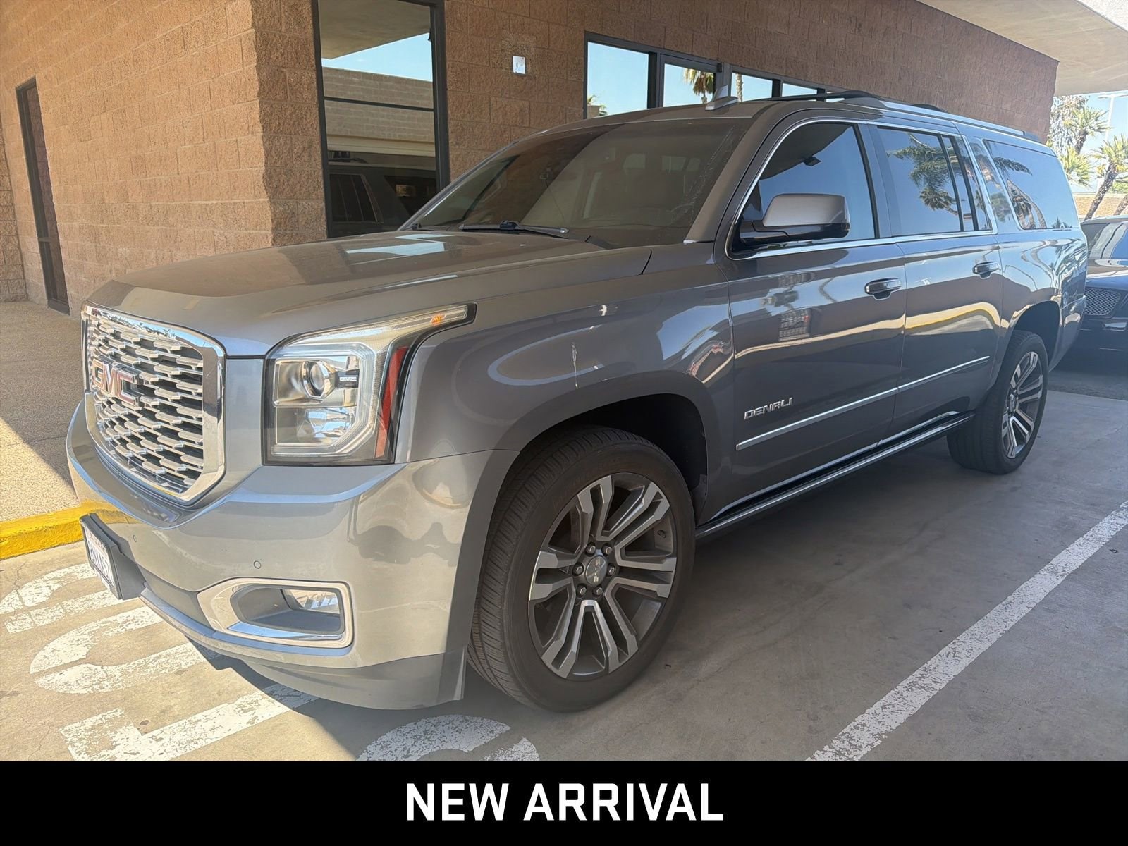 2020 GMC Yukon Denali AWD's photo