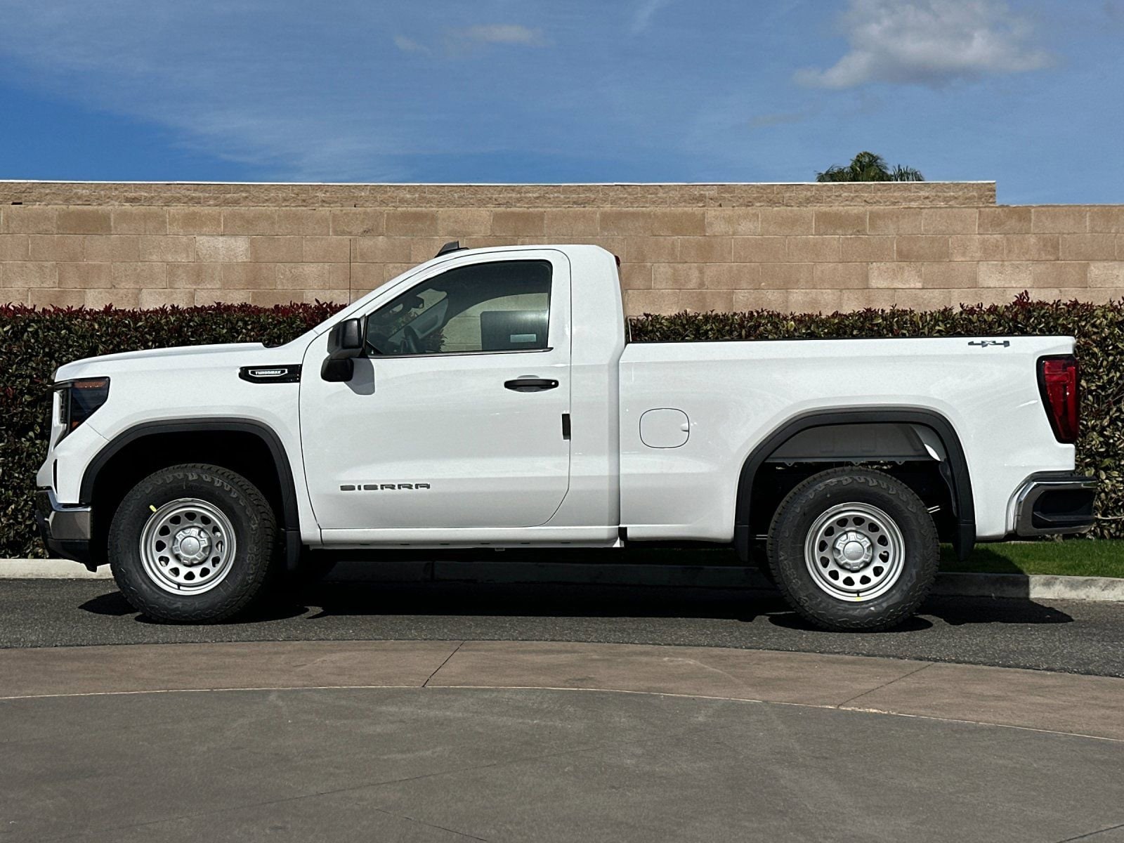 2026 GMC Sierra 1500 Pro photo 5