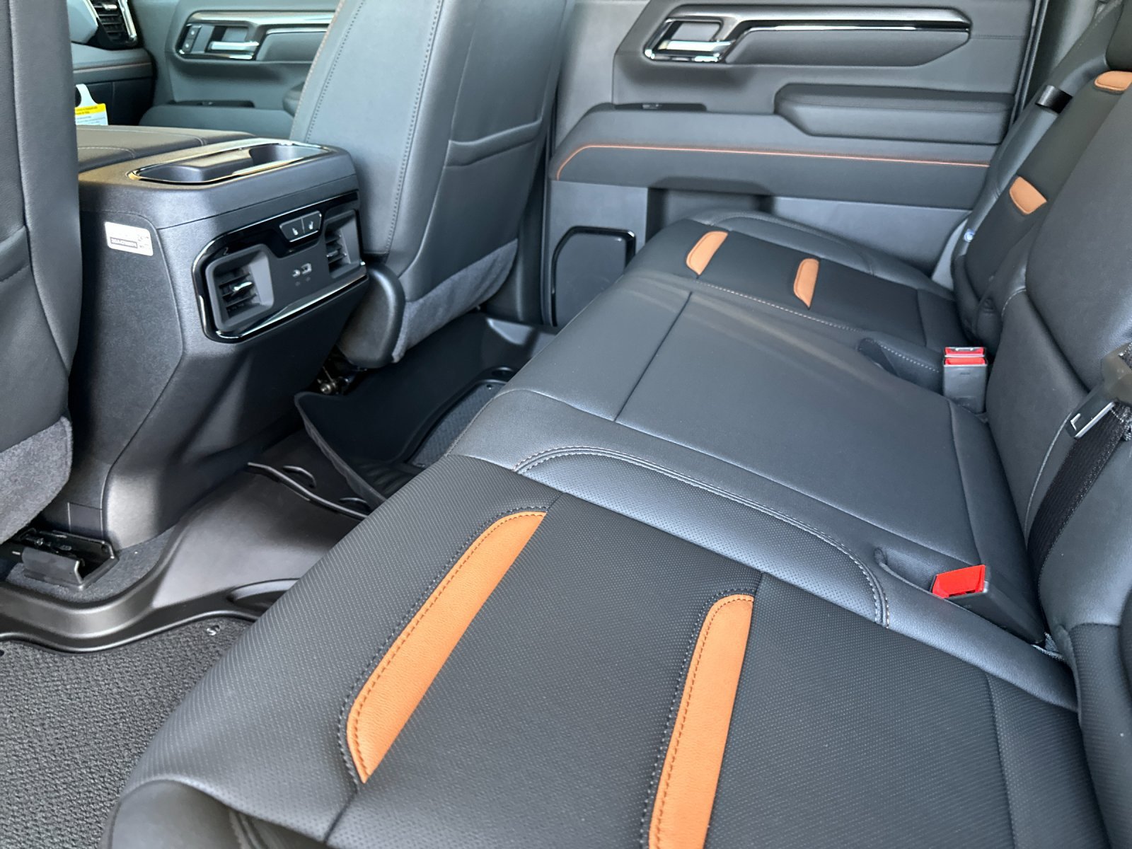 2026 GMC Sierra 2500HD AT4 - Photo 11