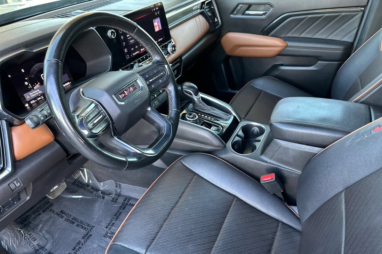 2023 GMC Canyon AT4 - Photo 10