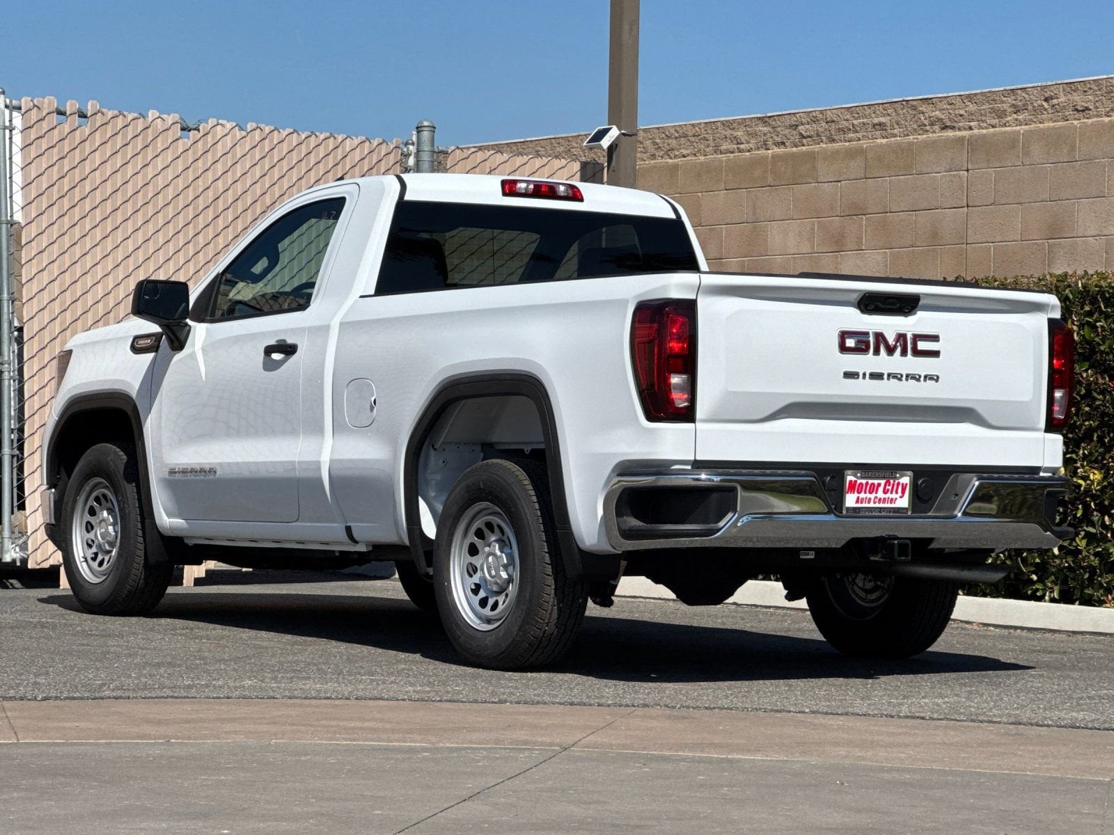 2026 GMC Sierra 1500 Pro photo 4