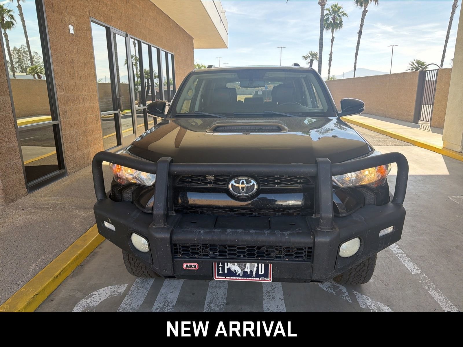 2018 Toyota 4Runner SR5 photo 2